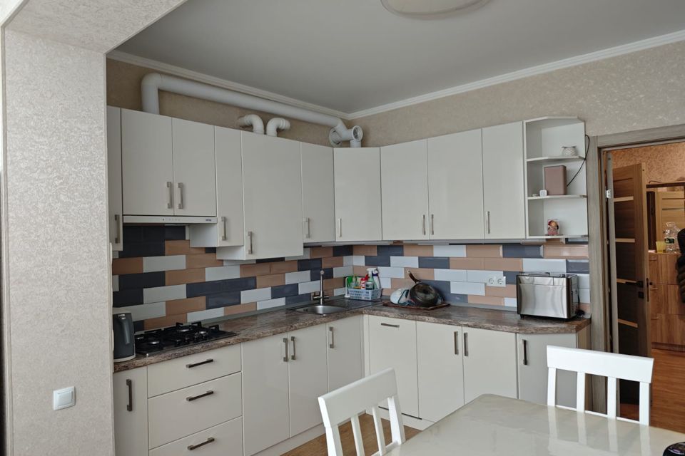 Продаётся 3-комнатная квартира, 80 м²