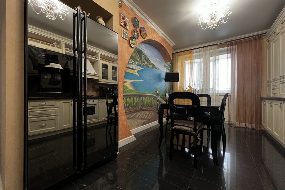Продаётся 3-комнатная квартира, 94.5 м²