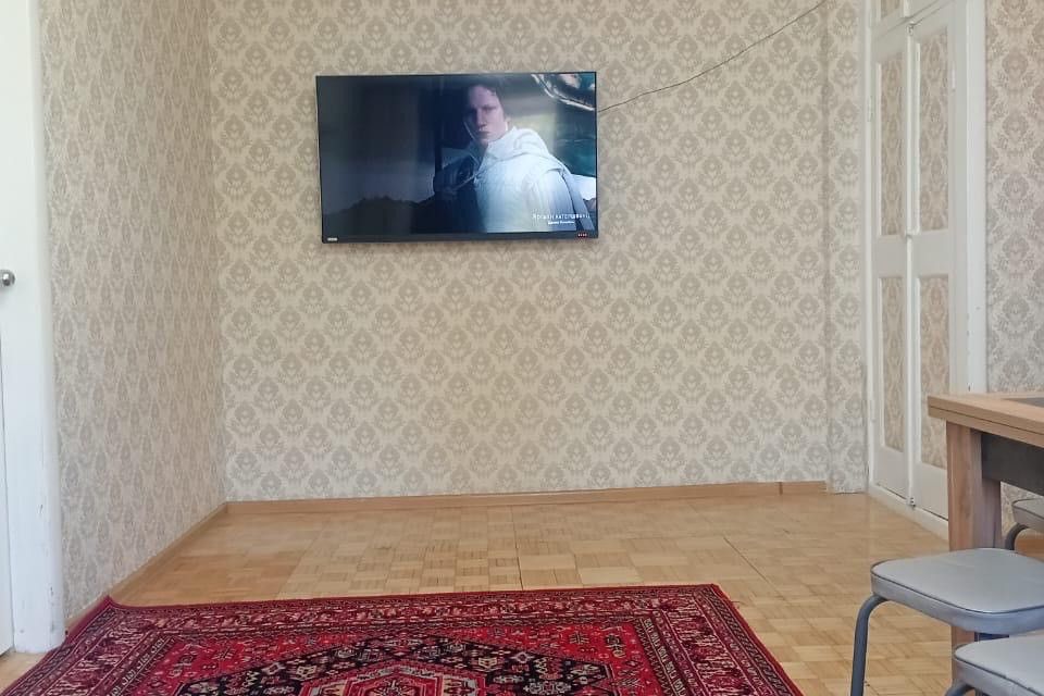 Продаётся 4-комнатная квартира, 61 м²