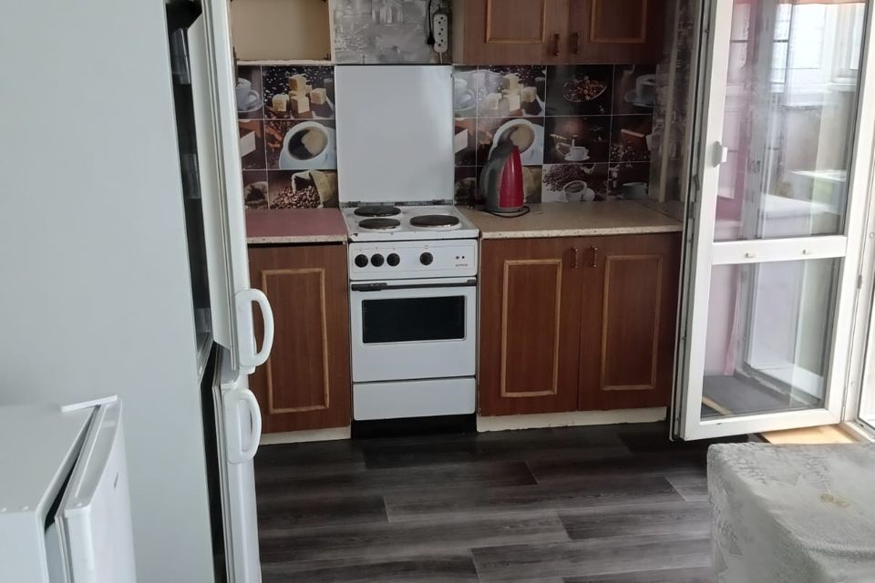Сдаётся 1-комнатная квартира, 37 м²