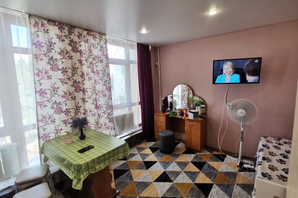 Продаётся комната в 1-комн. квартире, 16 м²