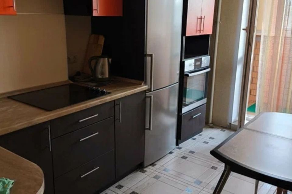 Сдаётся 2-комнатная квартира, 46 м²