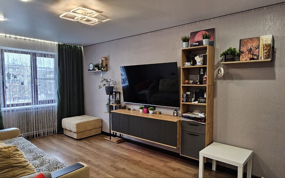 Продаётся 2-комнатная квартира, 52.7 м²