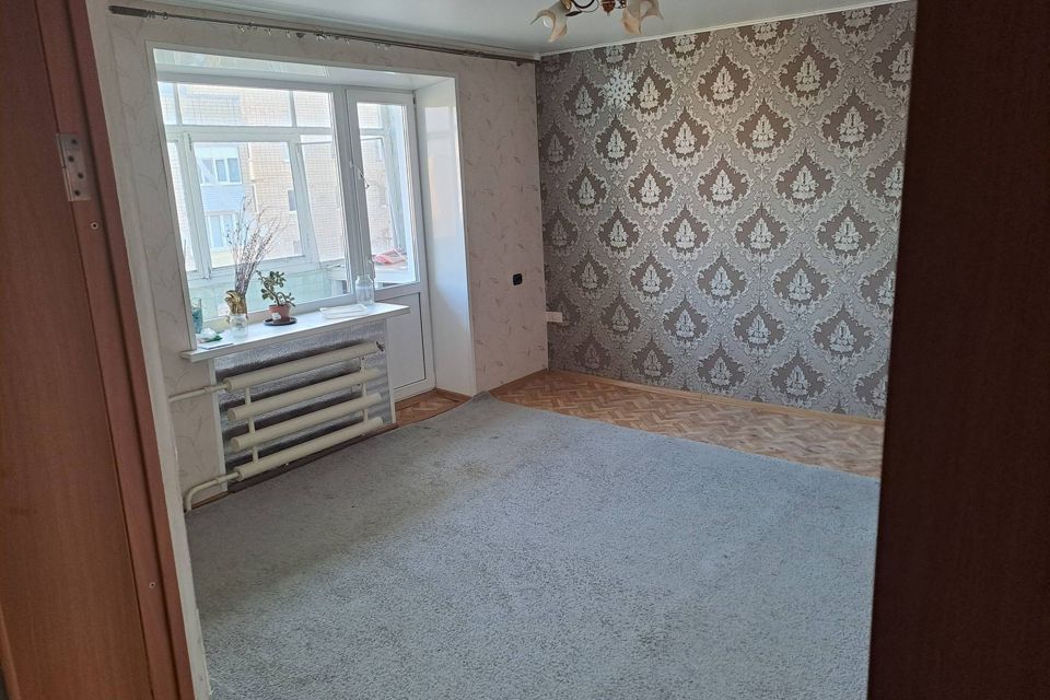 Продаётся 3-комнатная квартира, 61.4 м²