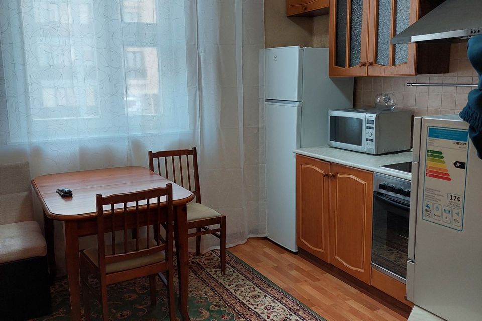 Продаётся 1-комнатная квартира, 34 м²