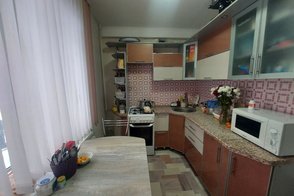 Продаётся 3-комнатная квартира, 58.8 м²