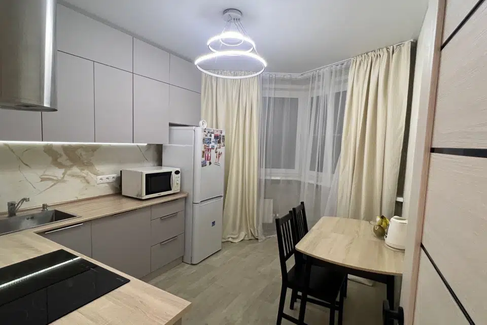 Продаётся 2-комнатная квартира, 52.2 м²