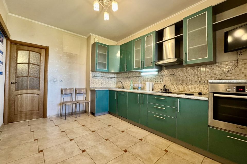Продаётся 4-комнатная квартира, 123 м²