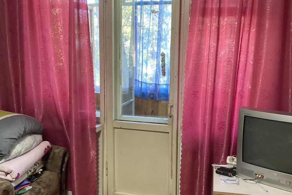 Продаётся 3-комнатная квартира, 58.5 м²