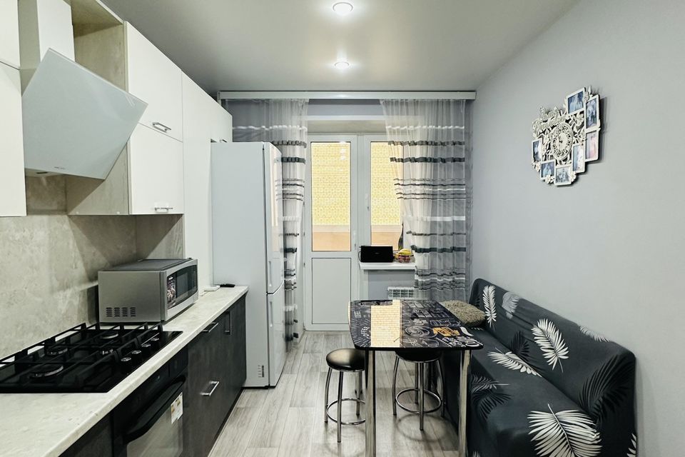 Продаётся 1-комнатная квартира, 43.63 м²