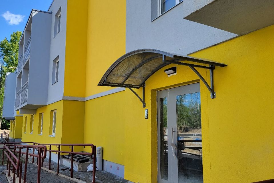 Продаётся 3-комнатная квартира, 108 м²