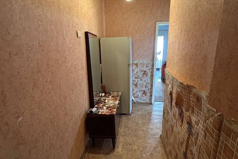 Продаётся 2-комнатная квартира, 42.7 м²