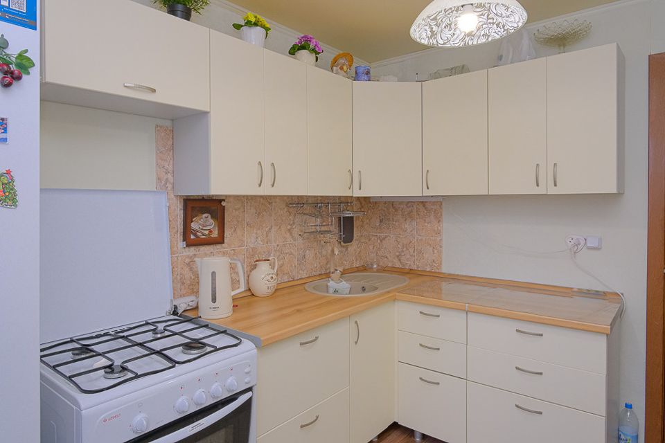 Продаётся 3-комнатная квартира, 58.1 м²