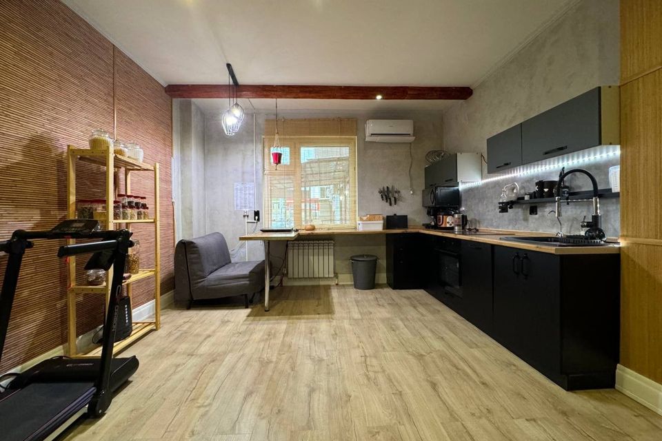 Продаётся 1-комнатная квартира, 52.6 м²