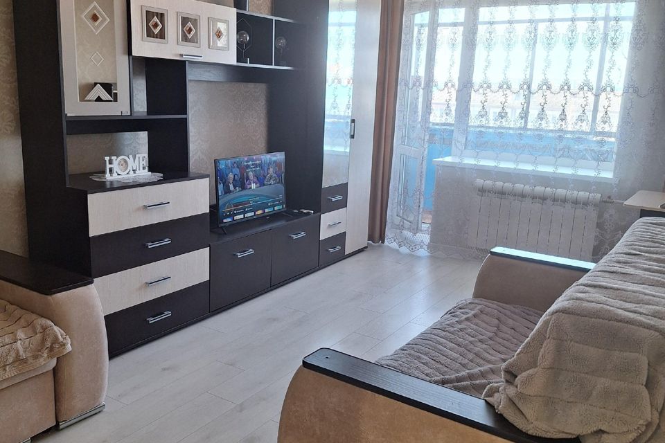 Сдаётся 1-комнатная квартира, 38 м²