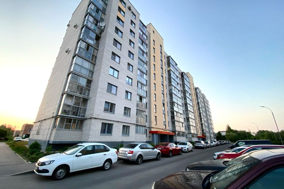 Продаётся 2-комнатная квартира, 55.5 м²