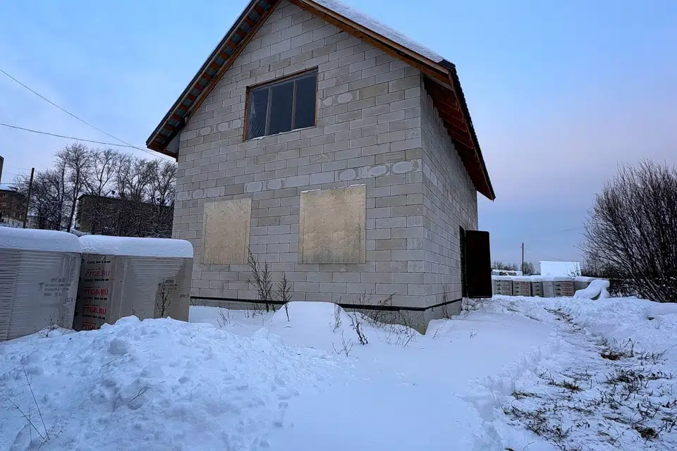 Продаётся 2-этажный дом, 105 м²