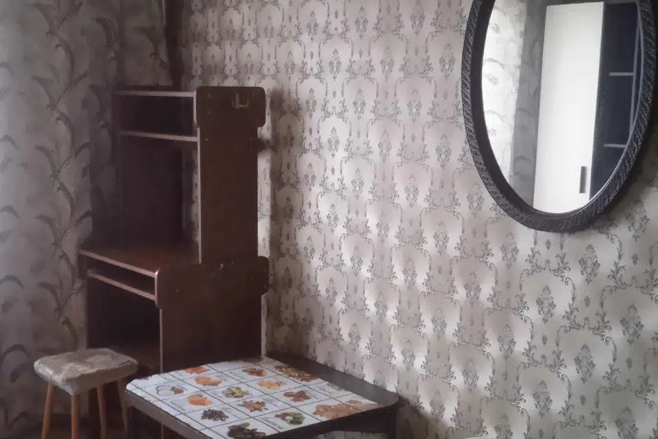Сдаётся комната в 3-комн. квартире, 42 м²