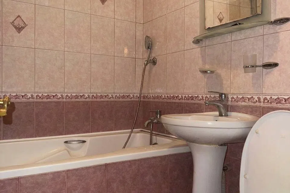 Продаётся 3-комнатная квартира, 56 м²