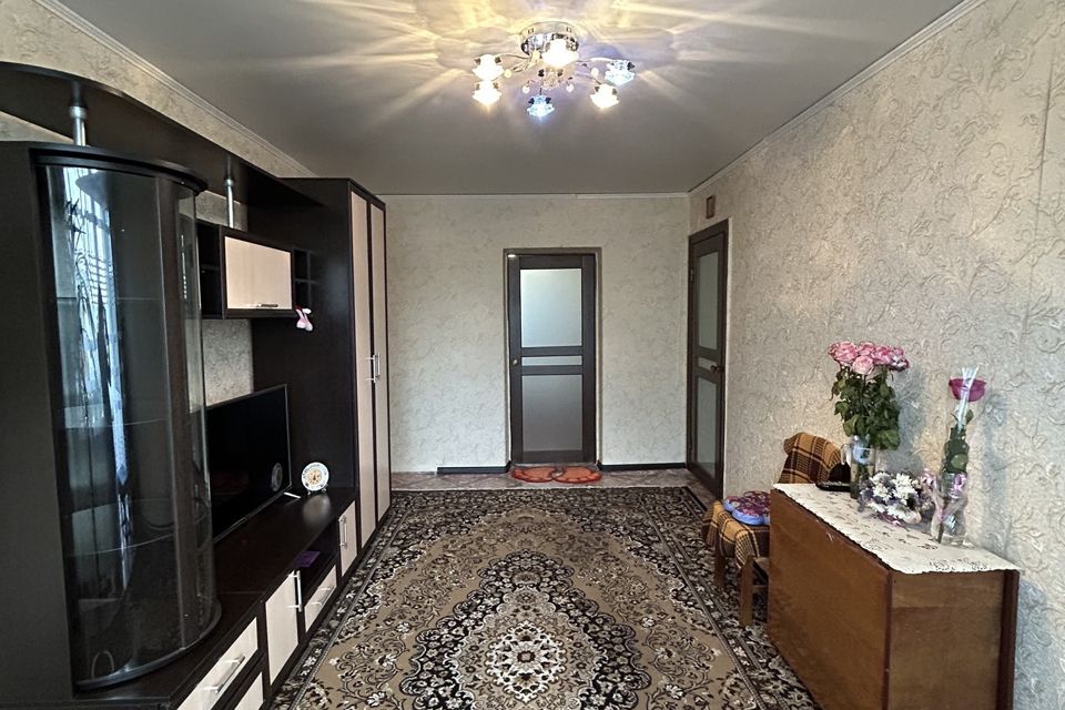 Продаётся 3-комнатная квартира, 57.9 м²