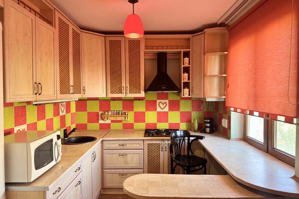 Продаётся 2-комнатная квартира, 56 м²
