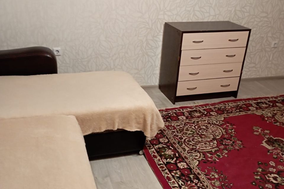 Сдаётся 1-комнатная квартира, 40 м²