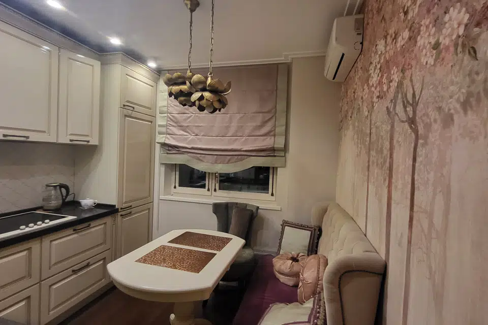 Продаётся 4-комнатная квартира, 84 м²