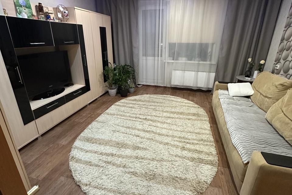 Продаётся 2-комнатная квартира, 53.5 м²