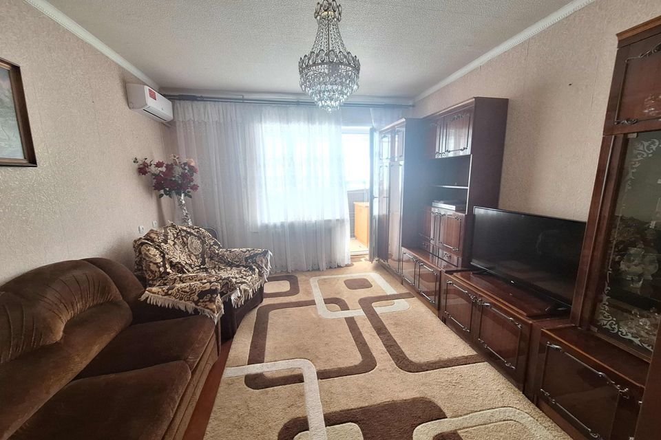 Сдаётся 2-комнатная квартира, 55 м²