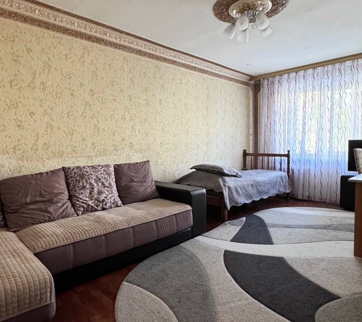 Продаётся 2-комнатная квартира, 55.7 м²