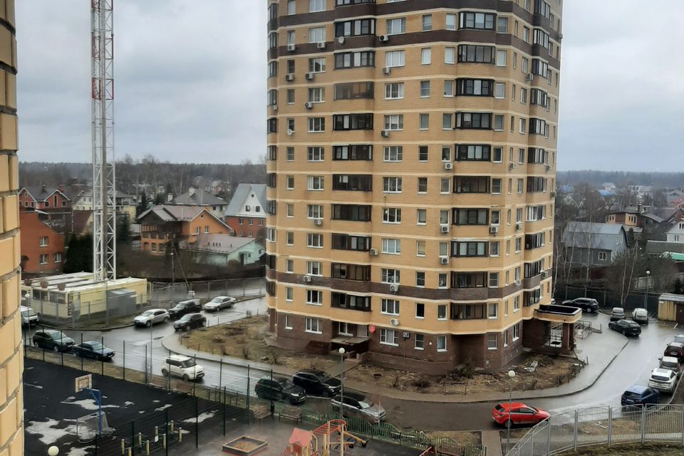 Продаётся 2-комнатная квартира, 62 м²