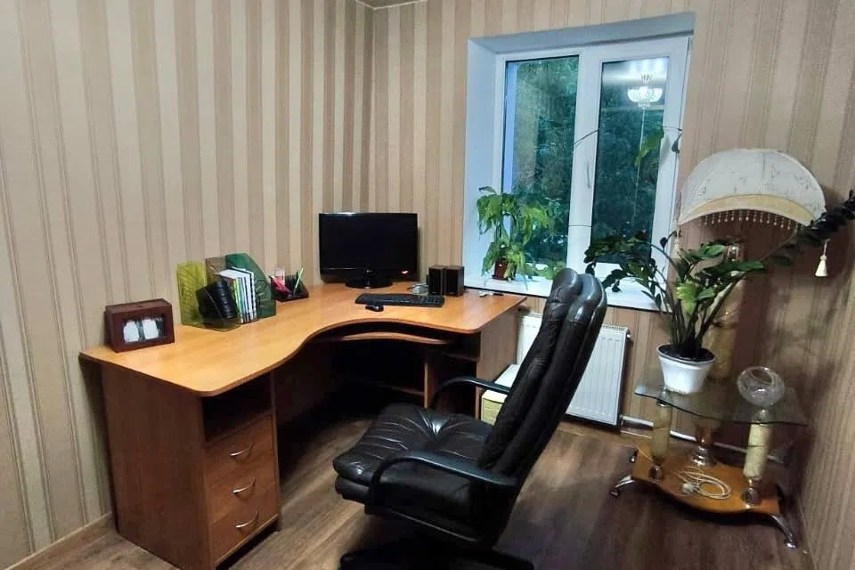 Продаётся 2-этажный дом, 140 м²