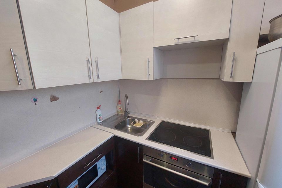 Продаётся 2-комнатная квартира, 43.6 м²