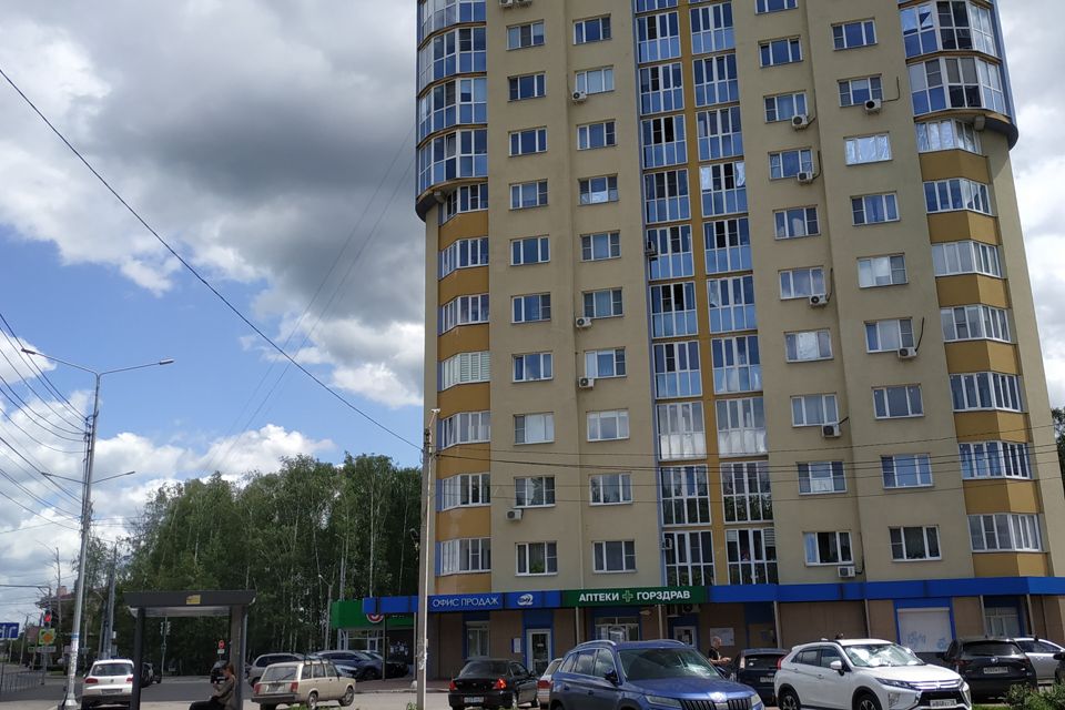 Продаётся 2-комнатная квартира, 60.5 м²