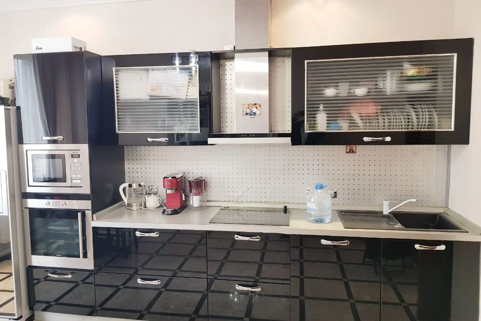 Продаётся 2-комнатная квартира, 94.9 м²