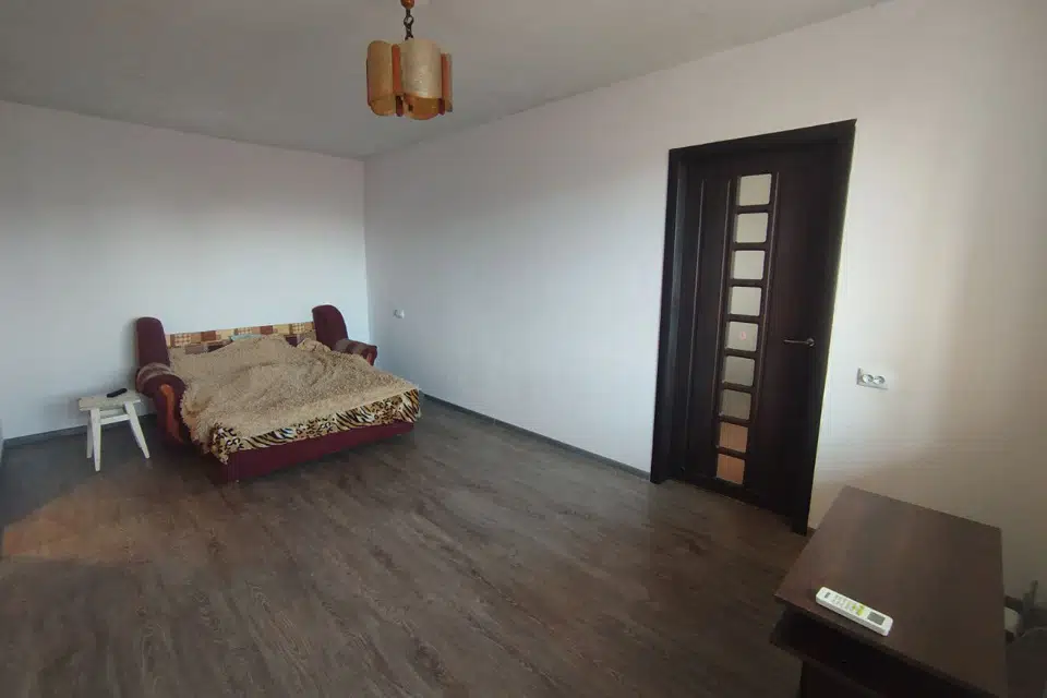 Продаётся 3-комнатная квартира, 58.5 м²