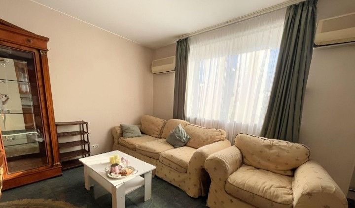 Сдаётся комната в 3-комн. квартире, 12 м²