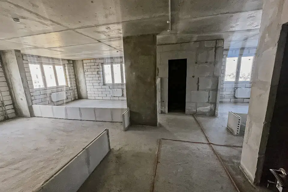 Продаётся 3-комнатная квартира, 102.3 м²
