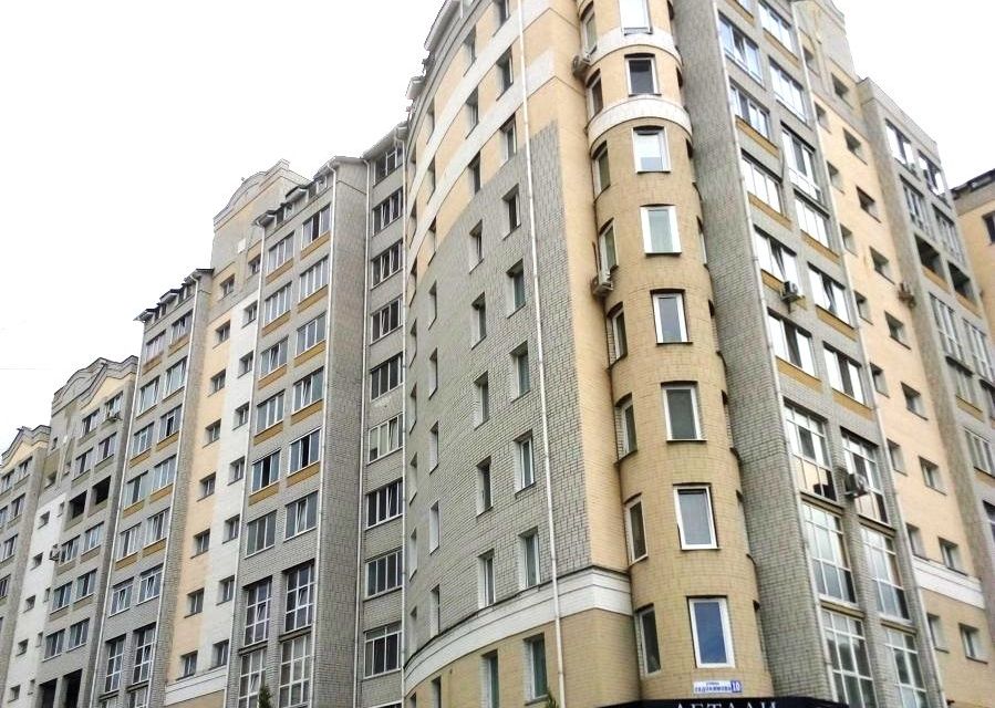 Продаётся 2-комнатная квартира, 61.5 м²