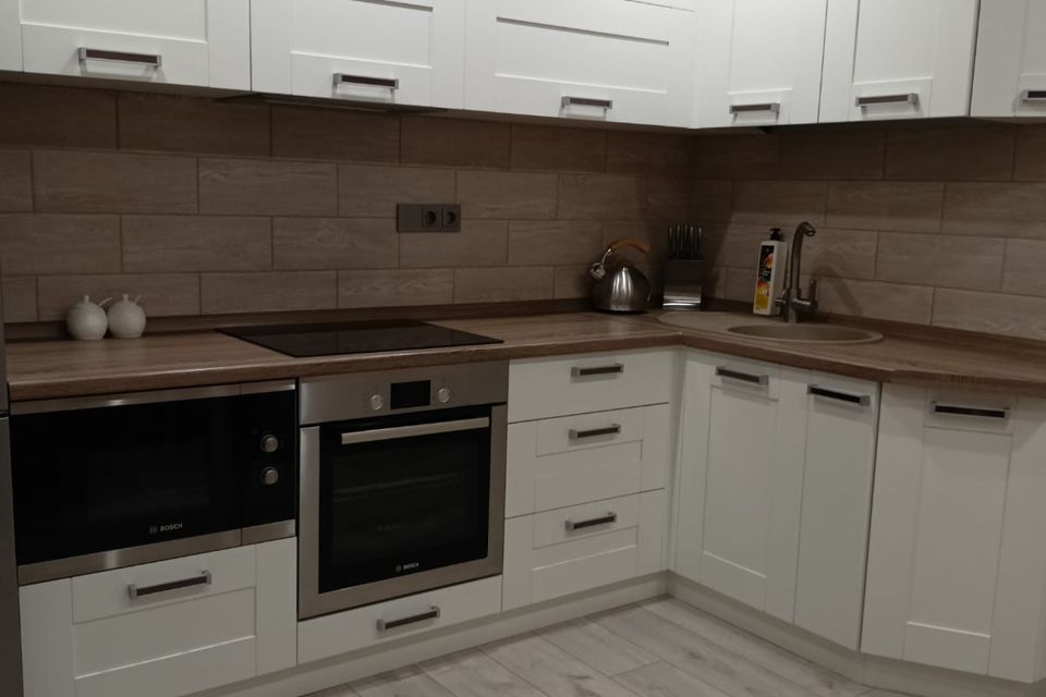 Продаётся 3-комнатная квартира, 65.5 м²