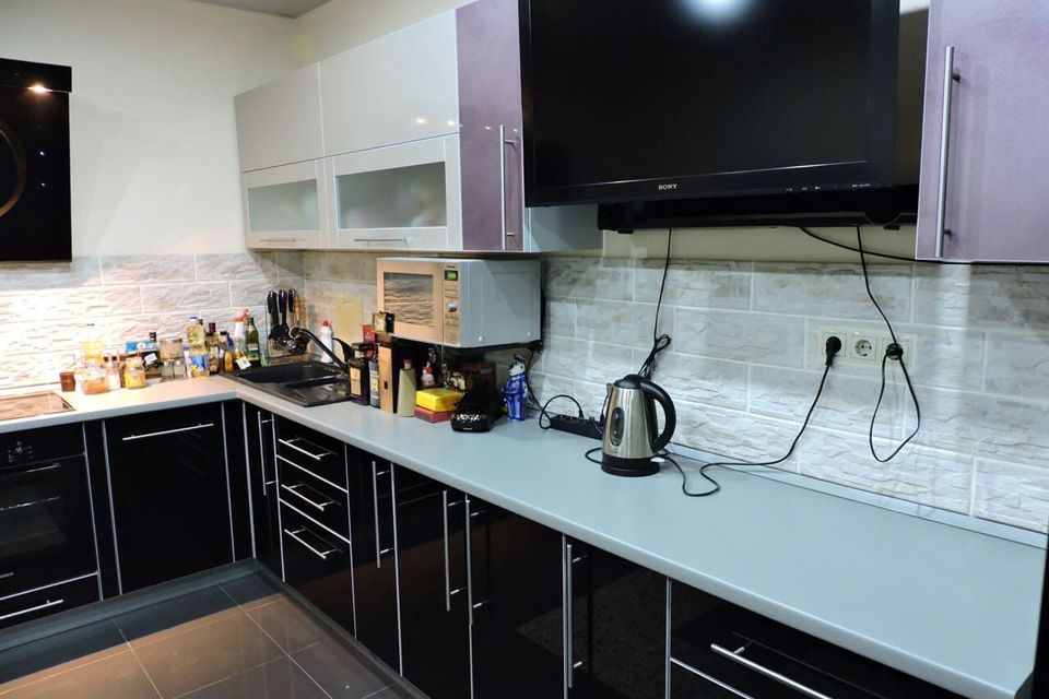 Сдаётся 1-комнатная квартира, 60 м²