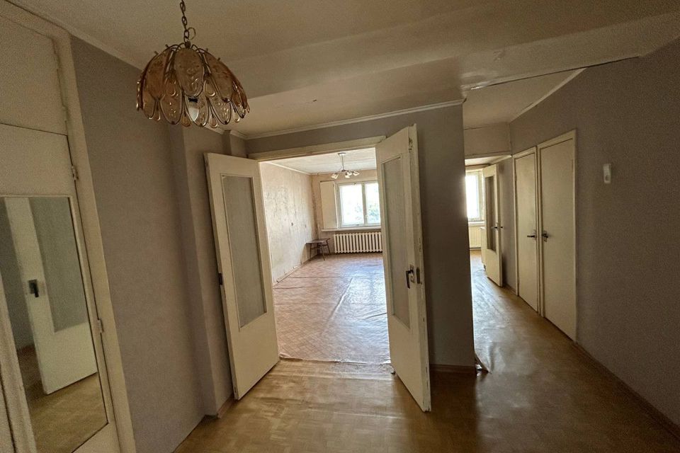 Продаётся 2-комнатная квартира, 52.5 м²