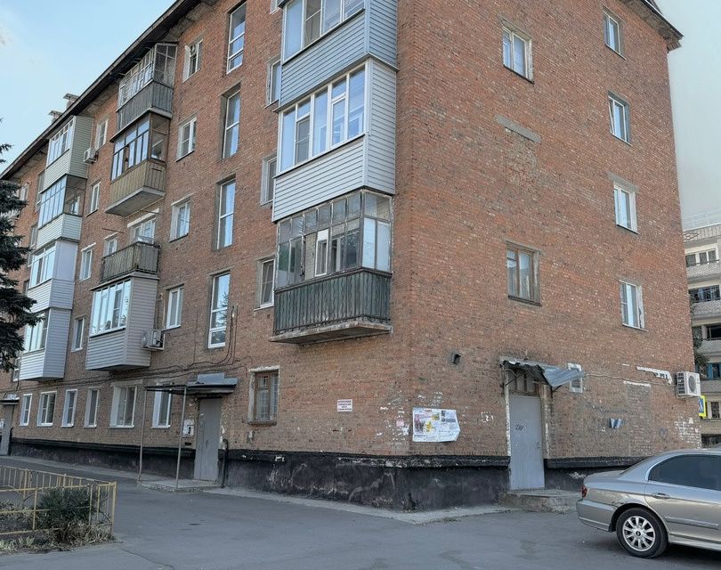 Продаётся 2-комнатная квартира, 42 м²