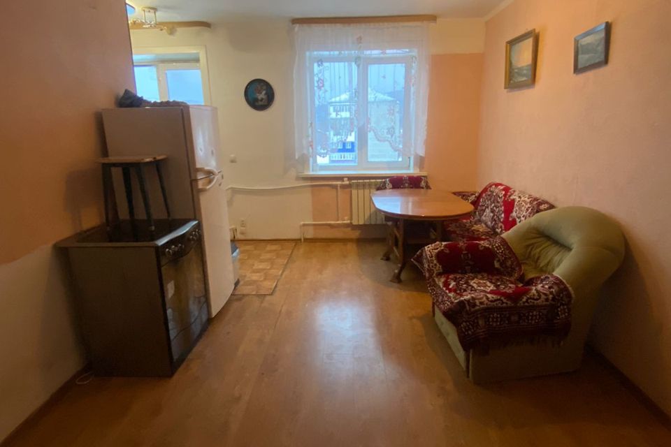 Продаётся 4-комнатная квартира, 67 м²