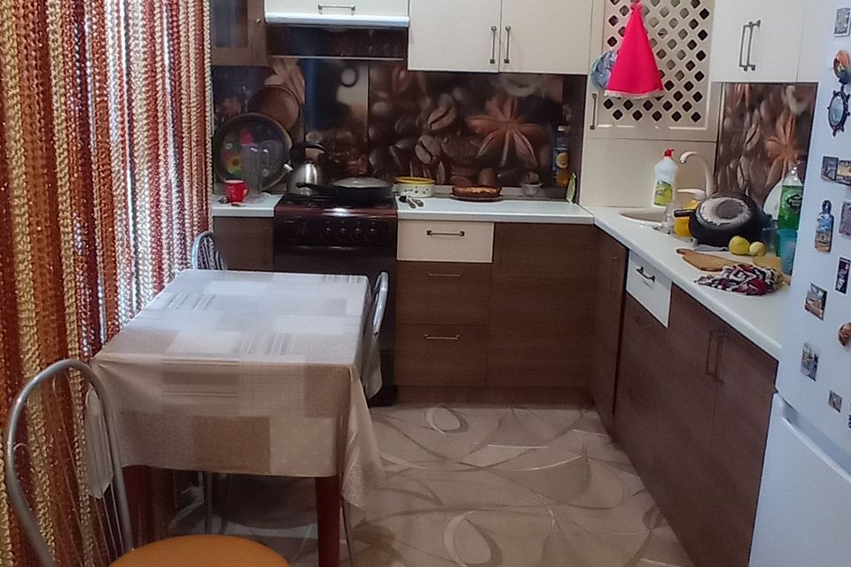 Продаётся 3-комнатная квартира, 66.9 м²