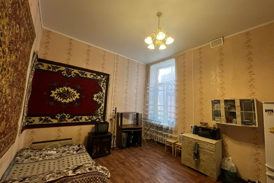 Продаётся комната в 1-комн. квартире, 21 м²