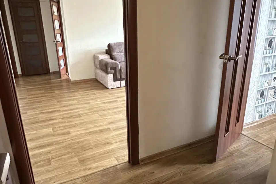 Продаётся 3-комнатная квартира, 60 м²