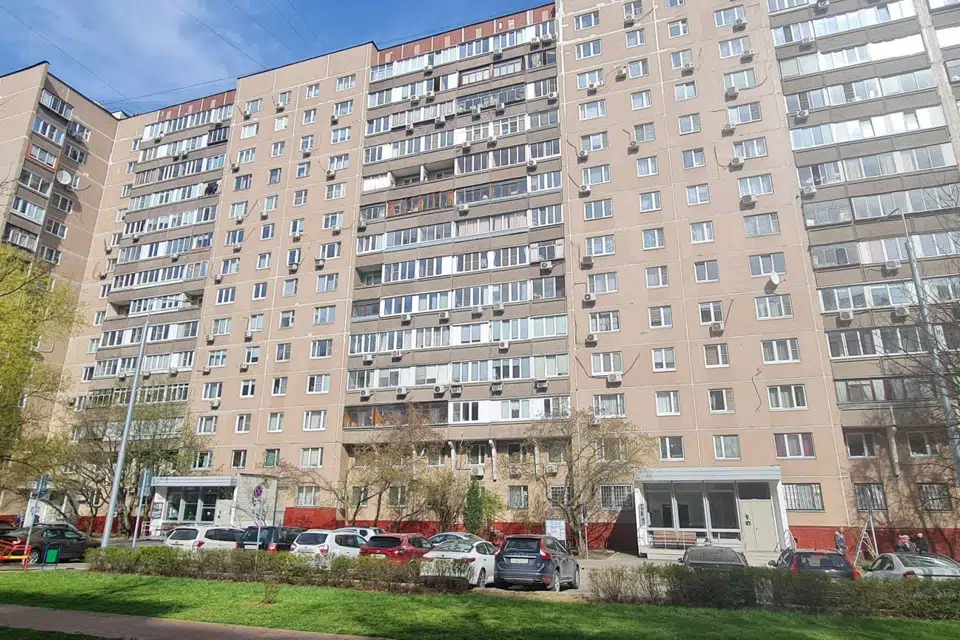 Продаётся 3-комнатная квартира, 71 м²