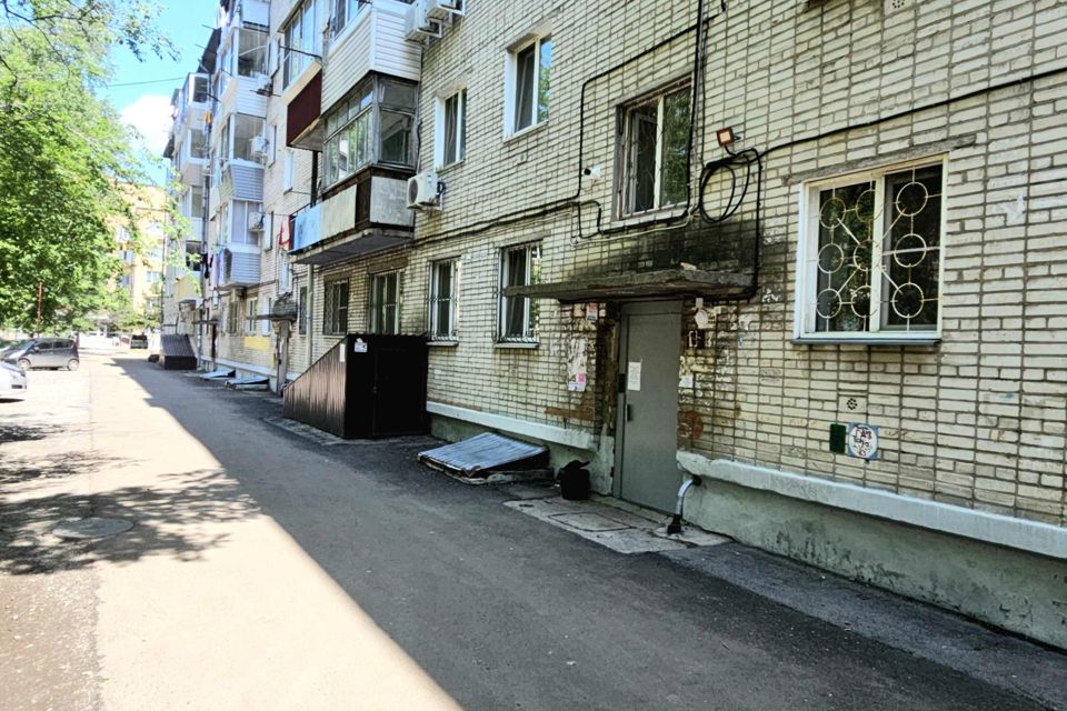 Продаётся 3-комнатная квартира, 59.3 м²
