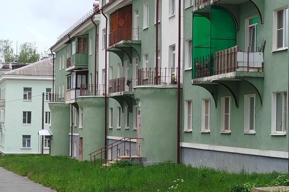 Продаётся 4-комнатная квартира, 74.8 м²